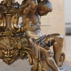 Скульптура из бронзы, ножка стола